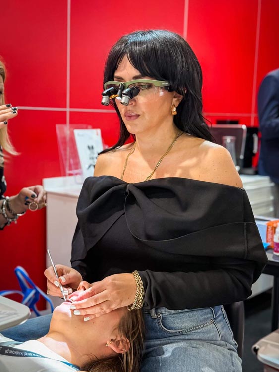 Optical ID - relacja z targów stomatologicznych Krakdent 2026